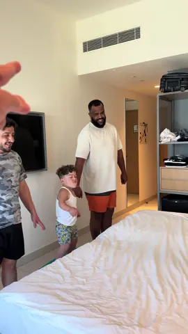 😂😂😂😂😂#يحيى_الزعبي 