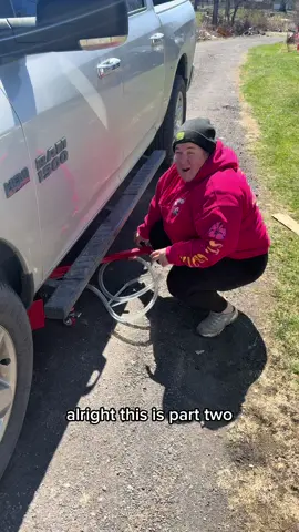#navycowgirl03 #countryfarmgirl #farmers #farm #mechanic #mechaniclife #mechanictools #oilchange #oilpan #car #cars #trucks #tractors #heavyequipment #maintenance 