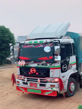 အထာကြီးနဲ့😎👀👀#ကားဆရာညီကိုများအားလုံးဘေးရန်ကင်းပါစေ #kths14 #myanmar 