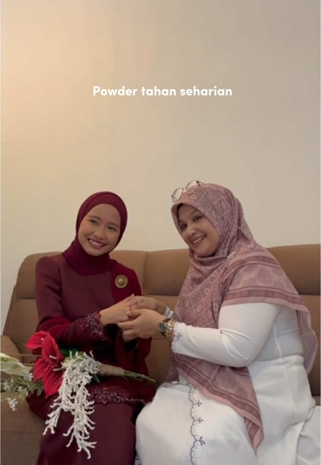 sangat bagus ekk powder ni, murah tapi serious dia control lama gila minyak kat muka i 🙂‍↔️  #CARSLAN #carslanmy #carslanpowder #makeup #beauty #makeuptutorials #settingpowder #fyp