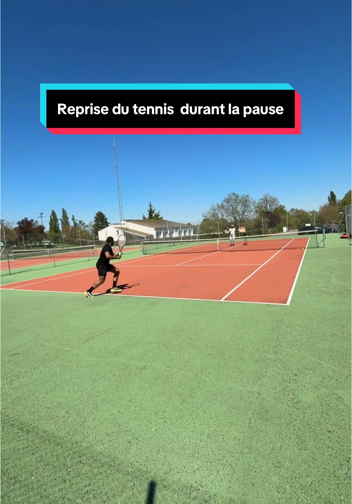 #reprisesport #camerountiktok🇨🇲 #pourtoii #Diete #MentalHealth #france🇫🇷 #france🇫🇷 #motivation #cameroun #yaounde #douala #bordeaux #legday #gym #basicfit #salledesport #velocity #famille #tennis #tennisclub #ete #Summer 