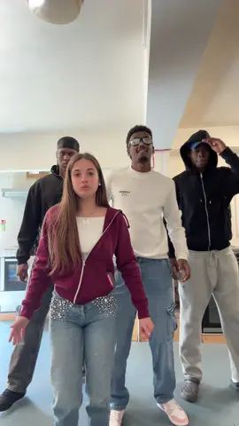 😎