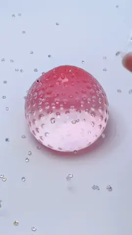 FUFUSQUISHY ASMR🍓🍓Red Top Crystal Strawberry