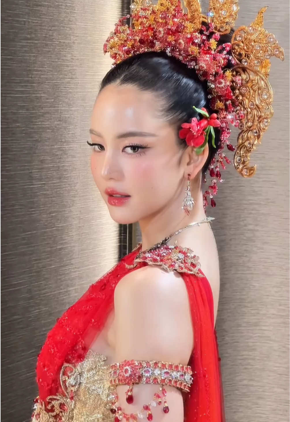 นางสงกรานต์ ประจำปี2568 นางทุงสะเทวี  #BOWMAYLADAxICONSIAM #ICONSIAMSongkran #สงกรานต์ที่ไอคอนสยาม #ICONSIAM #โบว์เมลดา #bow_maylada #Songkran2025 cr. TB ent 