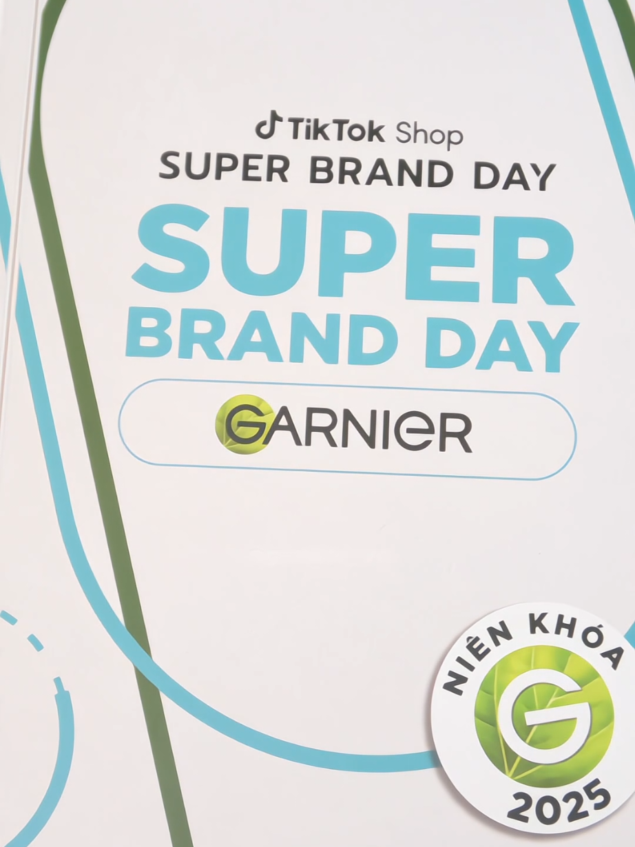 Có ai thích được tặng hộp quà này hong nào 🤗🤗 #garnier_vn #garnier #garniersbd #muataitiktokshop #goclamdep #reviewlamdep #muataitiktokshop #lnaht 