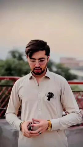 💔🥀#Love #boysattitude #burhan_tv #hurrairahmadfan488 #hurrairahmad #hurrairfan #hurrairahmadpoetry #fyppppppppppppppppppppppp #foryoupage #foryou #ishaq 