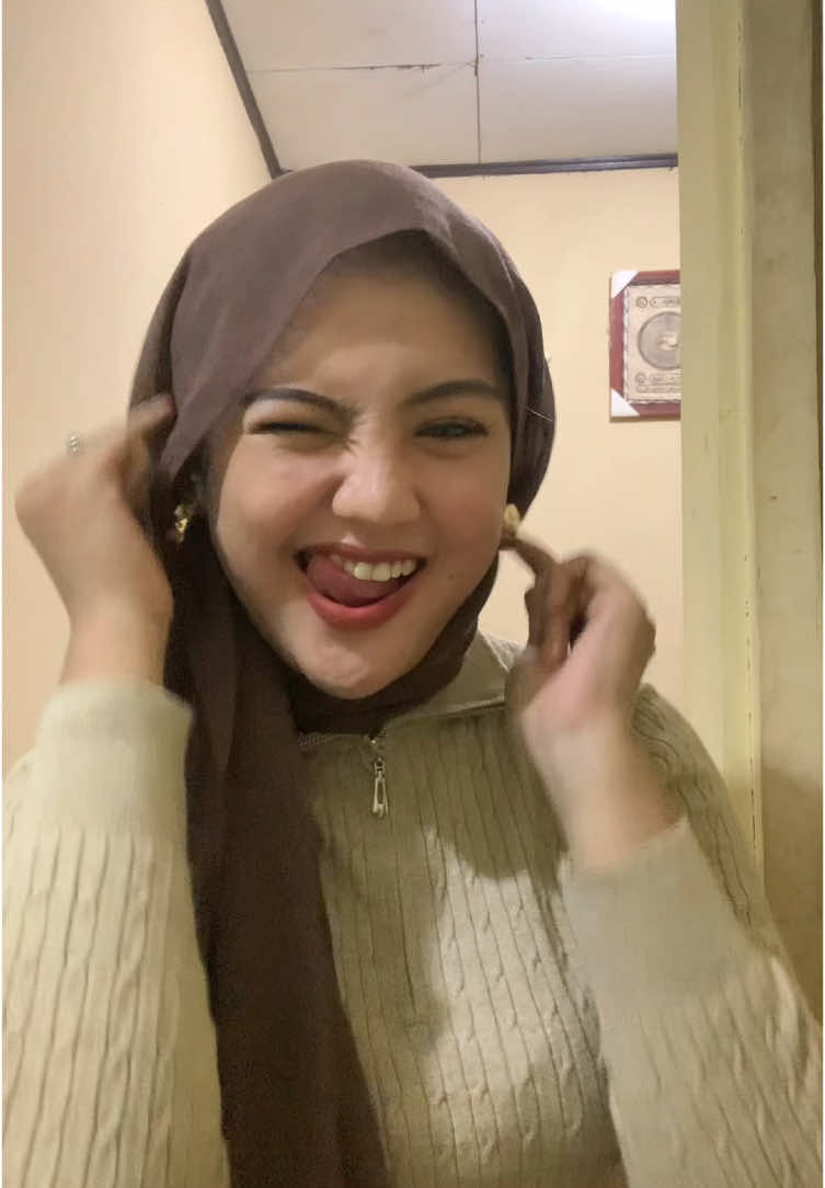 kasi katakatanya aj sendiri