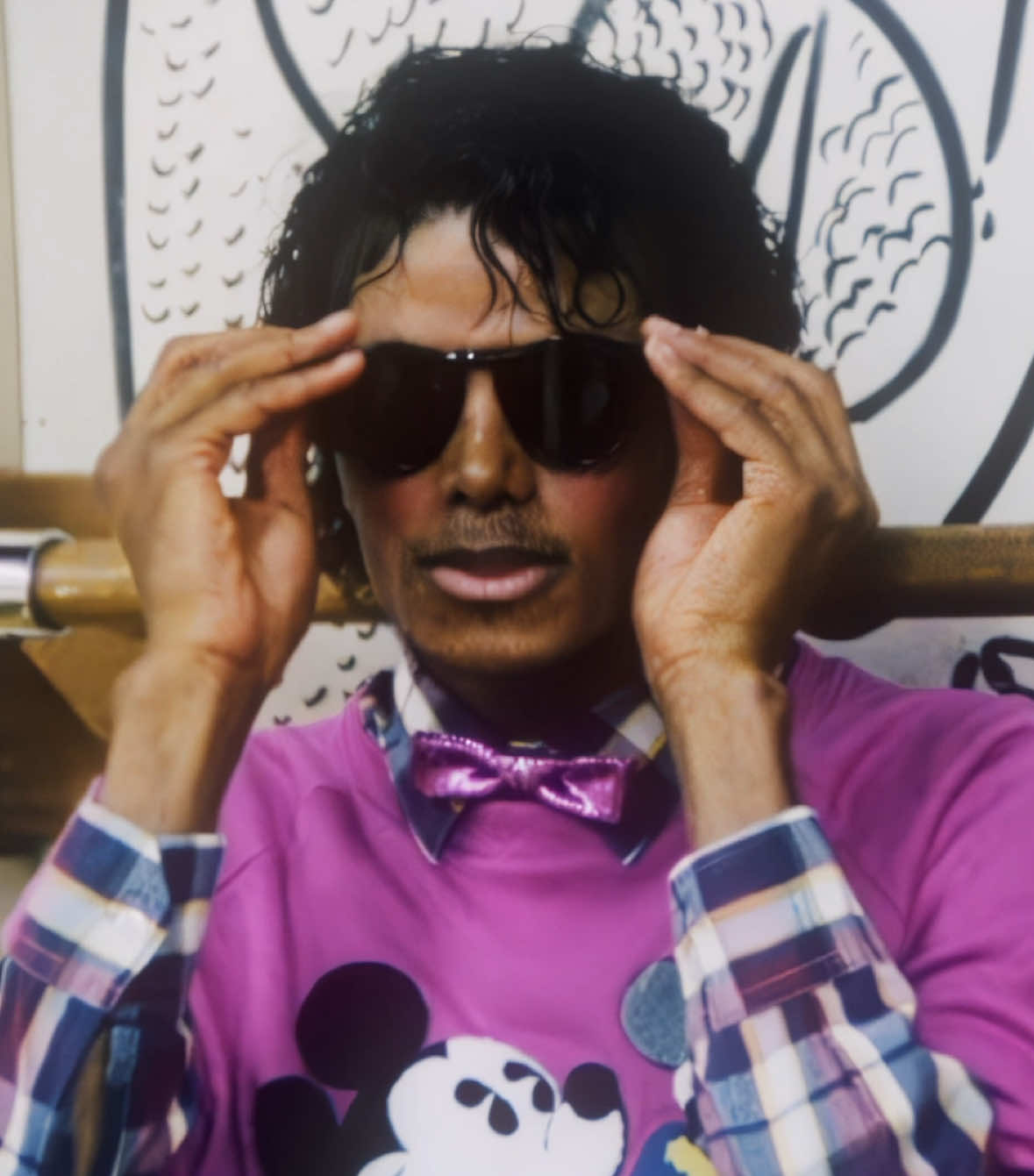 this era is so girlie pop anyways enjoy this scrap i hate the cc but whatever ☺️  sdt: @⋆.˚lily! @ℛ𝒶𝓎☆ @𝒟 @ang ᴹᴶ @hadj’✩‧₊˚ @andy🌙  #MICHAELJACKSON #xscaperia #moonwalker #kingofpop #michaeljacksonedit #mjinnocent #25june2009 #moonwalk #michaeljackson #mjj #mj #michaeljacksonforever #fyp #foryou 
