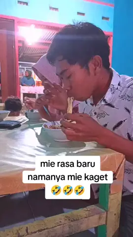 #jUstkidDinG🤣🤣 keluar lewat hidung mie nya#FυΠπγVideos🤣🤣 #fypシ 