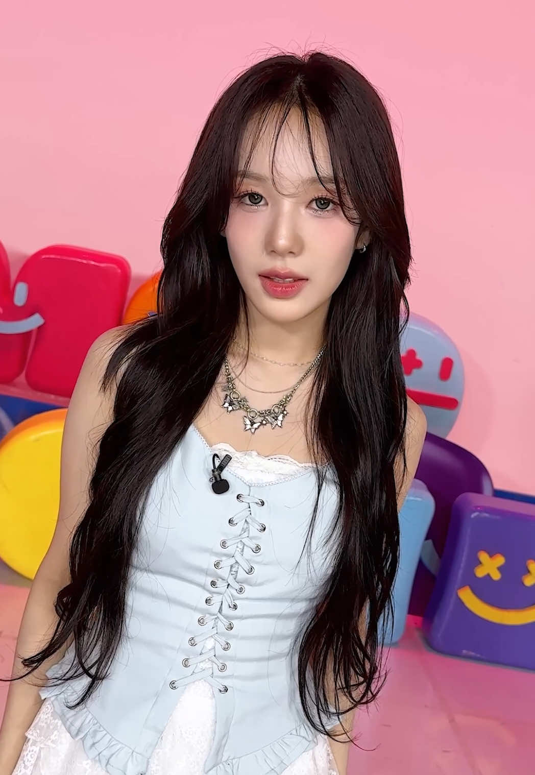 사랑이에게 자석처럼 끌리잖아🧲  #izna #이즈나  #SIGN #izna_SIGN  #SIGN_challenge