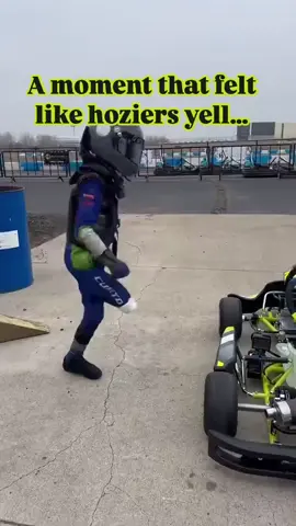 My biggest fear when I lost my leg was that I’d never be able to drive again… 6 weeks post amputation I jumped into my kart for the first time with no throttle pedal, but rather a custom hand throttle made by my team @fdmkarting. The moment I squeezed the accelerator for the first time, I knew that my dreams were still possible… it was one of the best moments of my life!!! #amputee #dreambigger