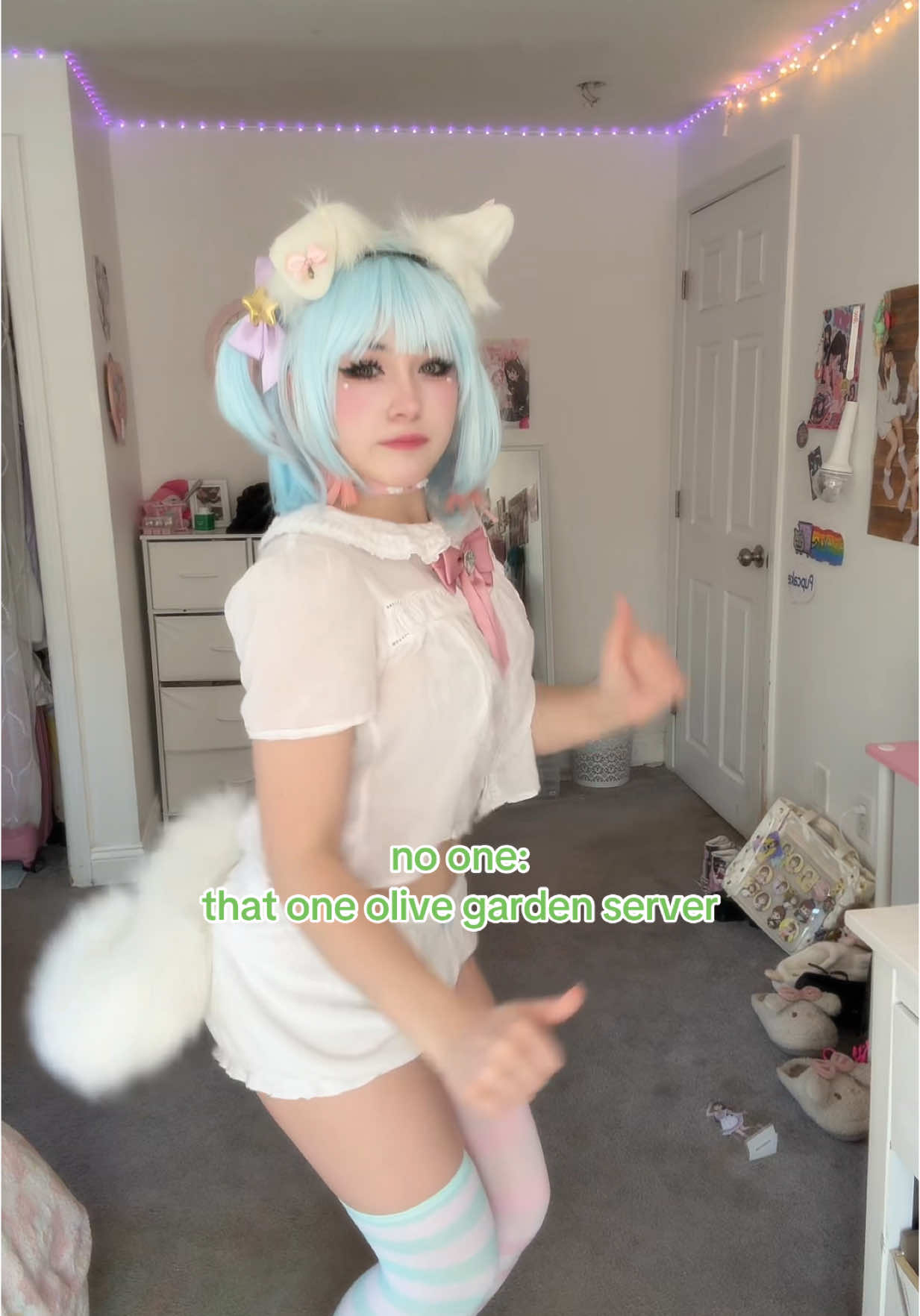 he goes so hard #olivegarden #cosplay #animecosplay #occosplay 
