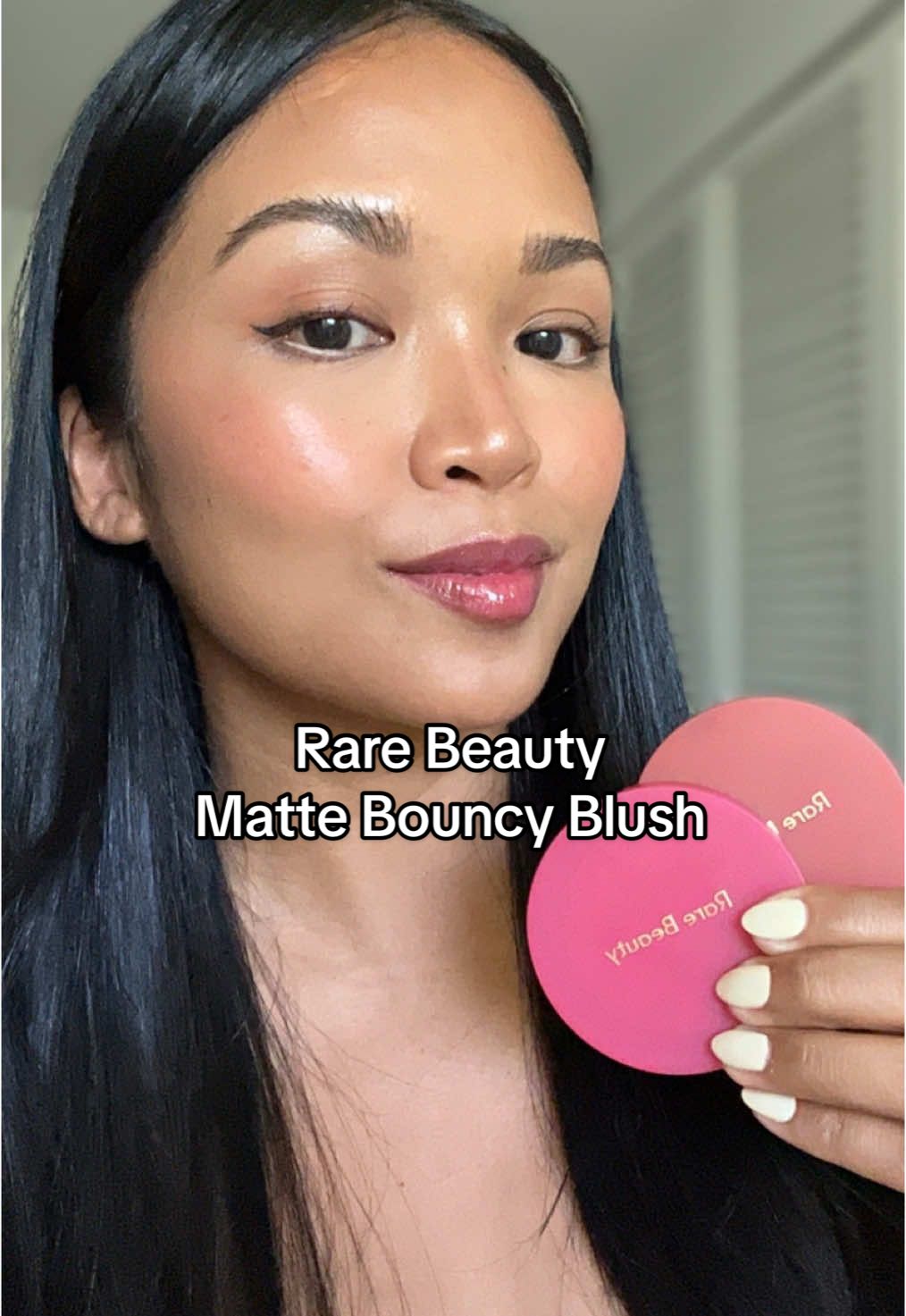 Soft spring glam ft. @Rare Beauty Soft pinch matte bouncy blush 🌸 #rarebeauty #rarebeautyblush #rarebeautymakeup #springmakeup 