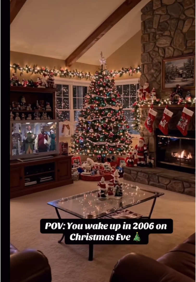 Would do anything to go back  - - - - - #nostalgia #christmastiktok #christmas #nostalgicchristmas #christmasnostalgic #christmasdecor #2000snostalgia #2000schristmas 