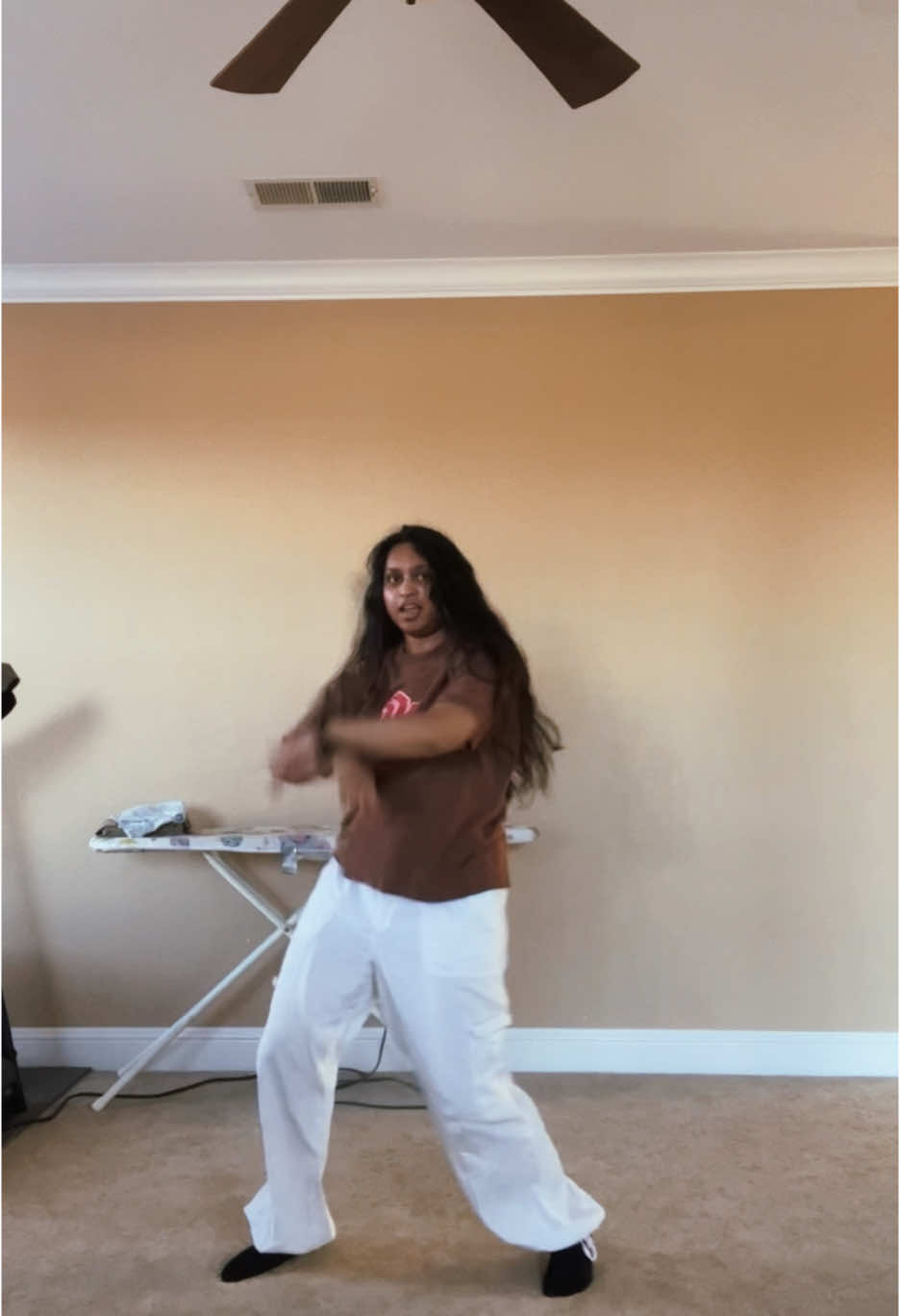 Aaye haaye #dancer #norafatehi #rajitdev #choreography 