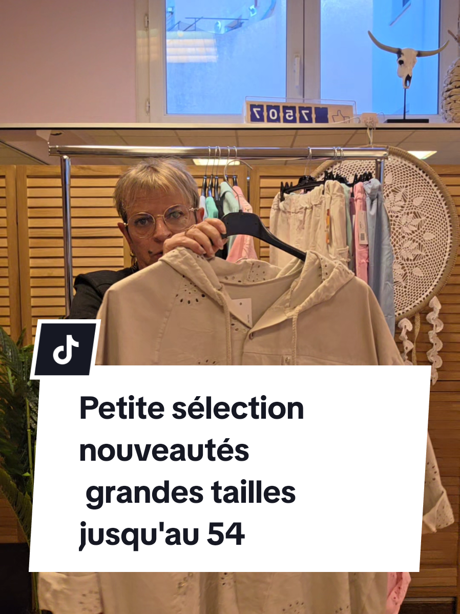 De la couleur et de l'originalité en grande taille, c'est ce que dresscodegap.fr vous propose chaque semaine avec des collections capsules renouvelées chaque semaine. Chaque dimanche, rejoins moi pour un live shopping vente directe à partir de 18h30 pour découvrir les nouveautés de la semaine et tous les jeudis retrouvez notre nouvelle collection en édition limitée sur notre boutique en ligne.  #dresscodegap #vetementsgrandetaille #shoping #curvy #curvyfashion #plussize 