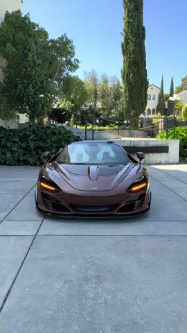 car being upgraded at 10k 🤫 #mclaren #720s #cars #cartok 