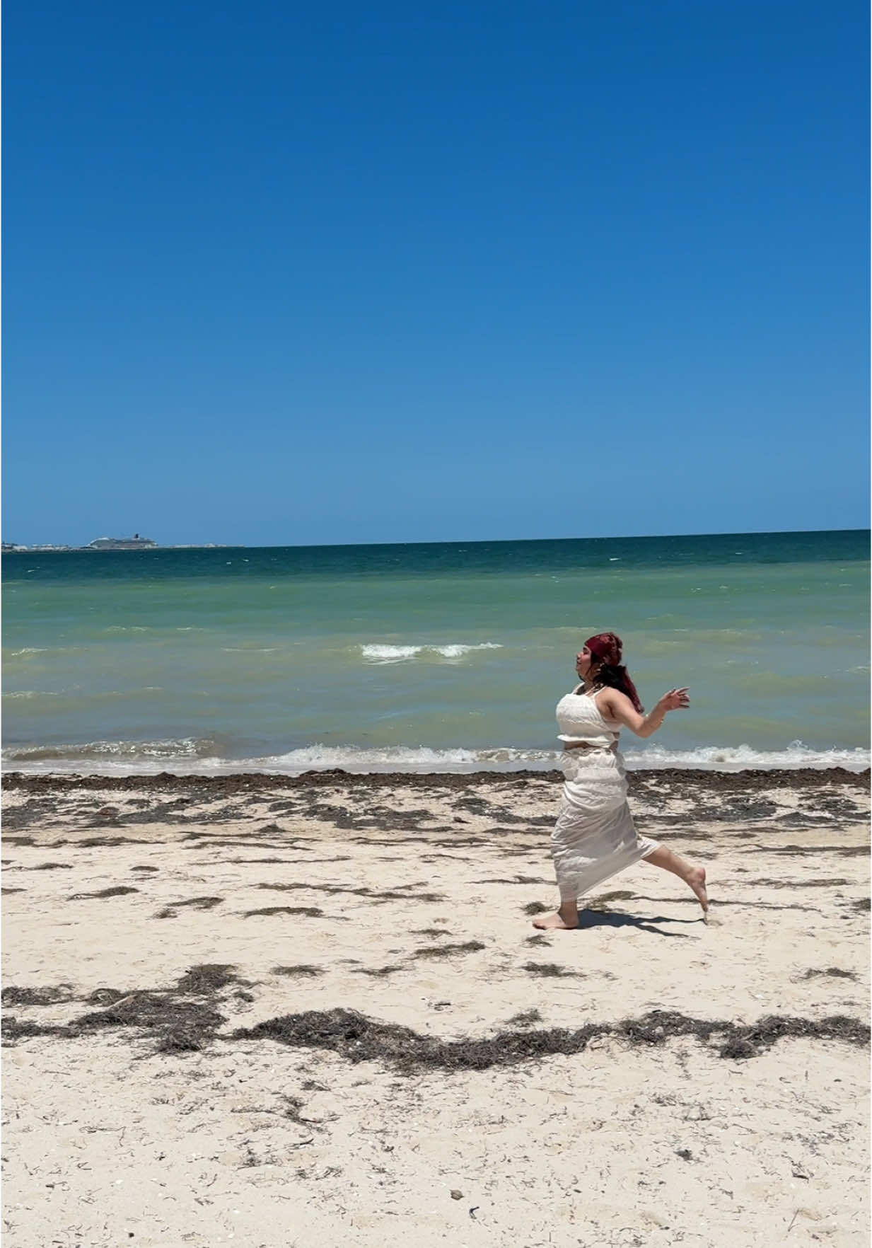 I HAD TO. 🏴‍☠️♥️ #fyp #captainjacksparrow #beach #carribean 