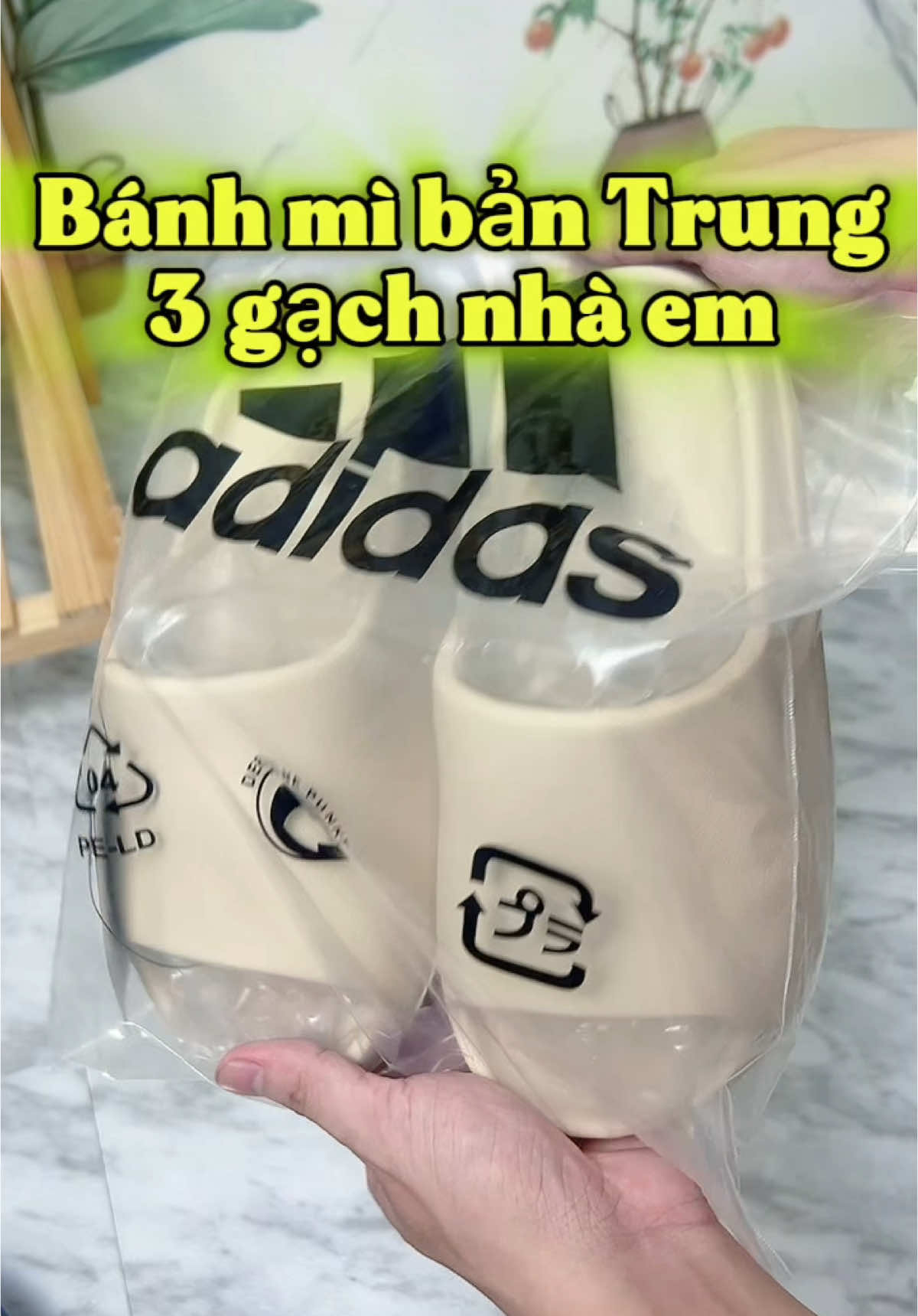 Bánh mì gì chưa người đẹp ơi ❤️❤️ #yeezyy #depnamnuthoitrang #dép #depnhamy #hottrend #shopdamy