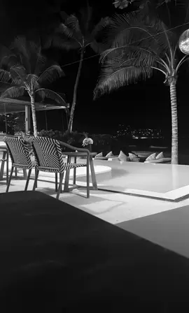 نفسي ثمينة دامني بالزمن حي👌🏻#مشاهير_تيك_توك #اكسبلورexplore #🤍 #اشعار #فضفضة 