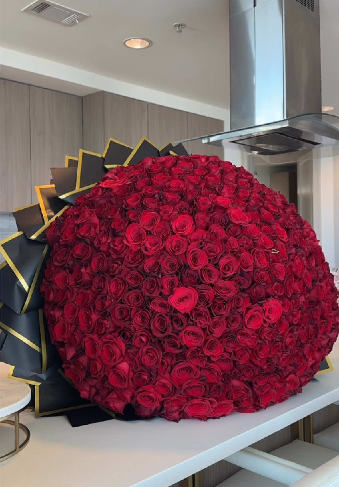 “JUST BECAUSE” … 🥰 #roses 