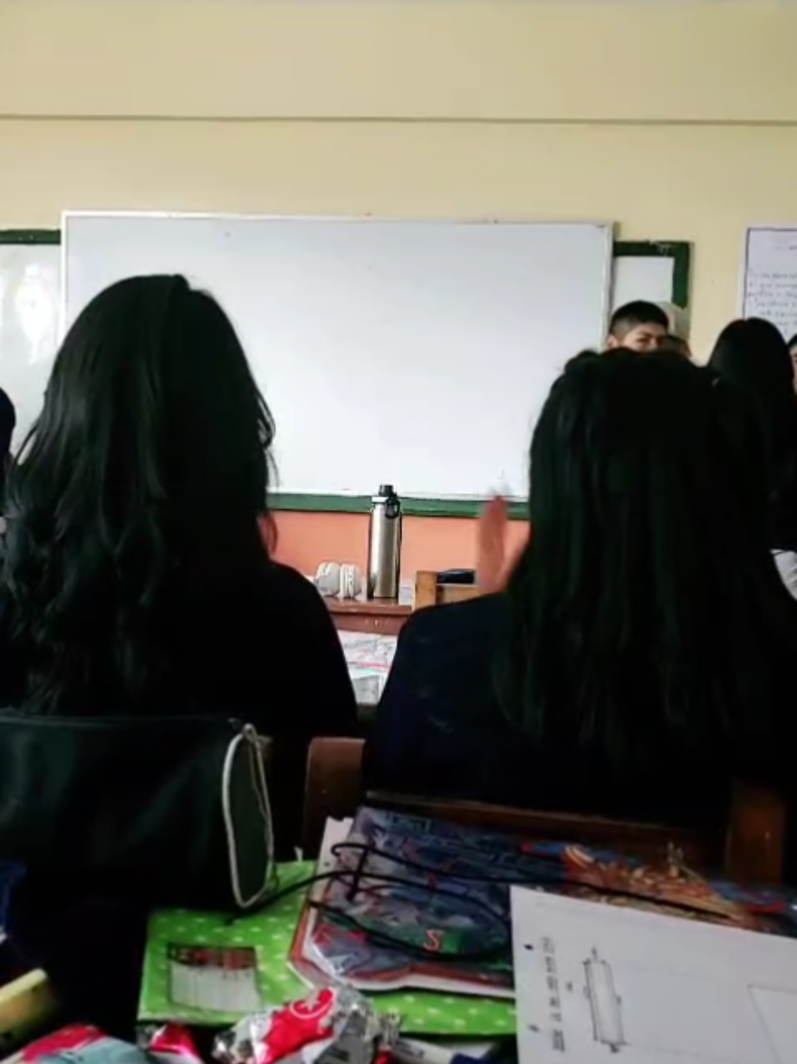 🗣️‼️  #6togrado #promo2025🎓💕 #promo2025 #liceolapaz #fyp  #fyppp #chicas #supreme #2025 #paratii #recuerdos #6toa😜 