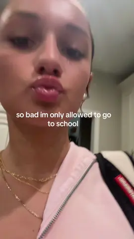 #hardlife #baddielife #nosummer 😔😿