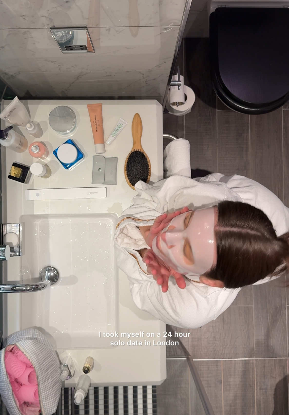 this is your sign to do a 24hrs solo date 💓 #solodate #london #girlythings 