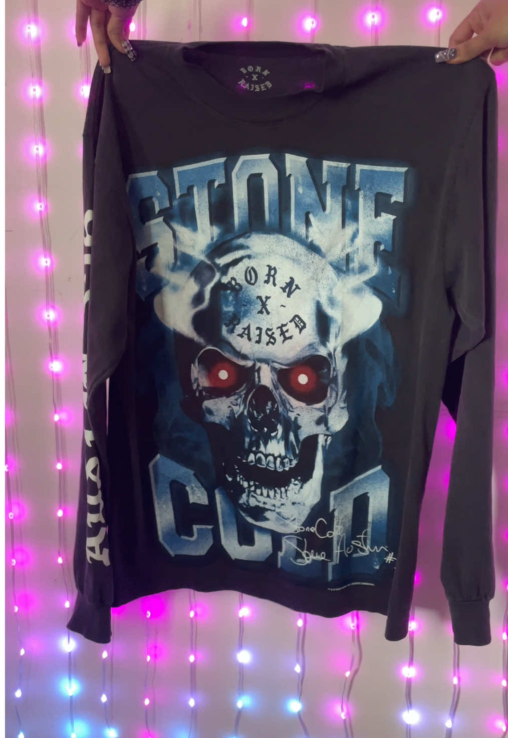 style this stone cold tee w/ me #WWE #wweraw #wwefan #stonecold #stonecoldsteveaustin shirt: @bornxraised  shorts: @pacsun  shoes: @koifootwear 
