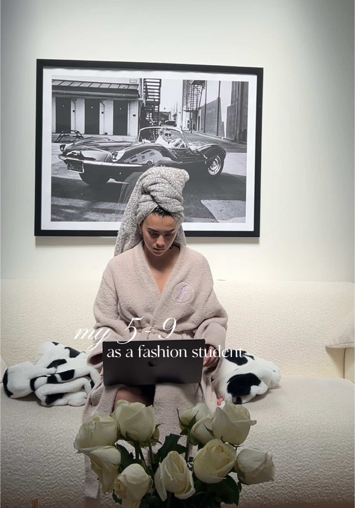 I may not have a 9-5 but I do indeed have a 5-9 #fyp #fashioncollege #dayinmylife #fashionstudent #nycvlog #experiencesnyc #findingpersonalstyle #fashionuniversity #fashionstyling #nyclife #relatable #foryou 