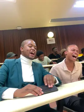 lengoma ifike yavusa amanxeba  kuthina 🥺💔 @LiMiT_Nala #iyekeleyondaba #motherofallmaskandifestival #durbantiktok 