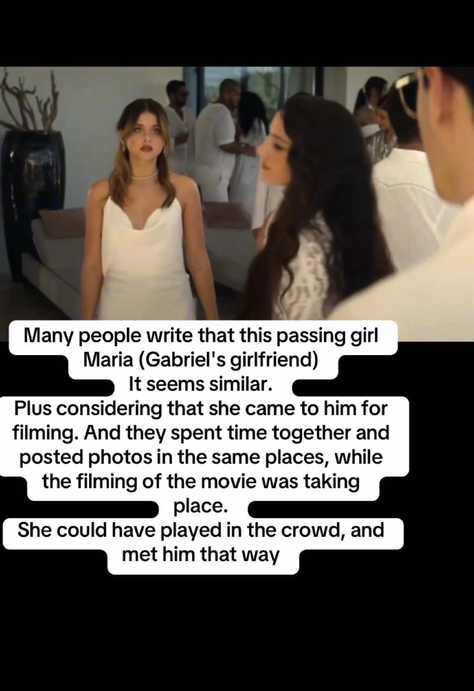 Many people write that this passing girl Maria (Gabriel's girlfriend) It seems similar. Plus considering that she came to him for filming. And they spent time together and posted photos in the same places, while the filming of the movie was taking place. She could have played in the crowd, and met him that way #culpamia #nicolewallace #culpables #nicolewallace #gabrielguevara #nicolegabriel #mariadenati #culpanuestra #нашавина 