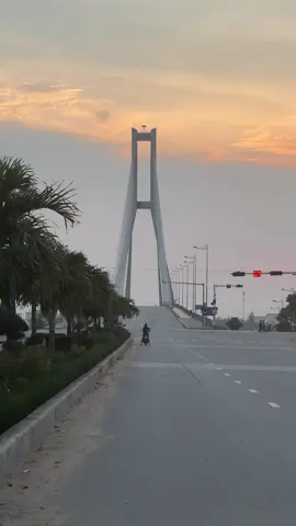 Buổi chiều êm đềm quá ❤️❤️ #hoanghon #sunsetvibes #nhatle #donghoi #73quangbinh 