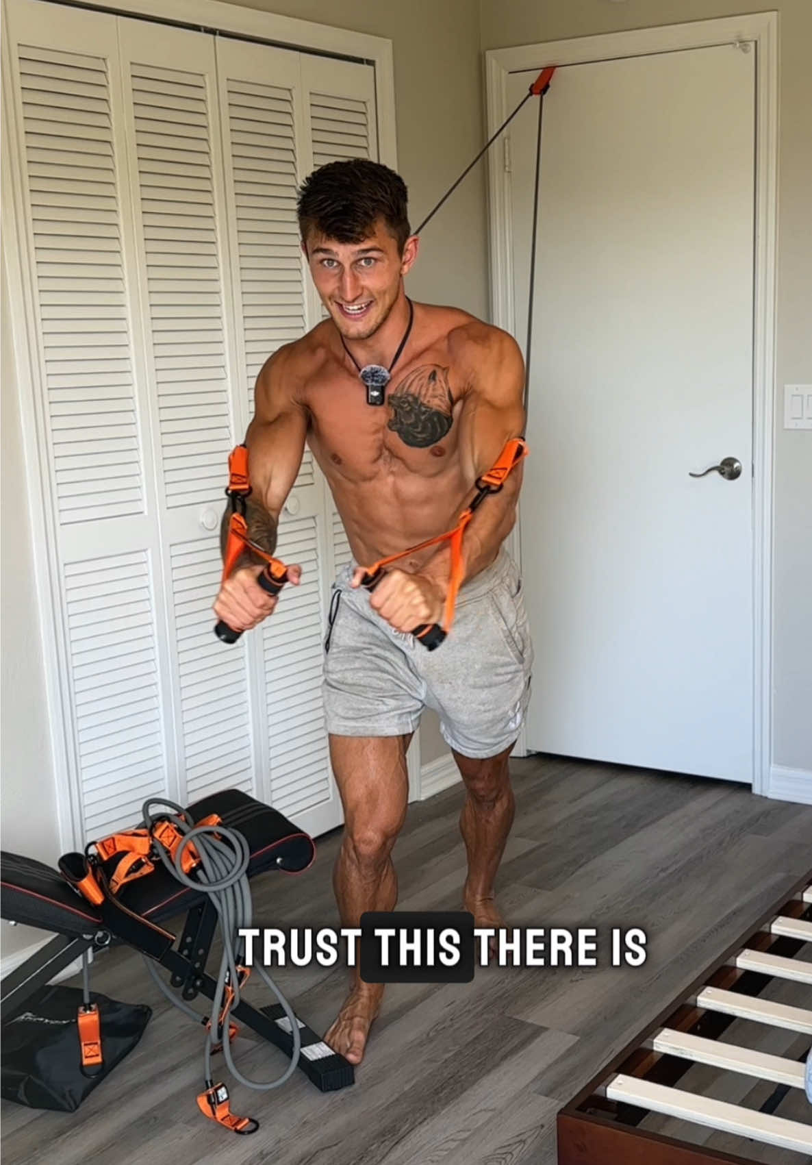 I trust the bands more than I trust the door frame… Love being able to hook this up and do my chest/back work. It’s an affordable yet quality set of bands that allows you to train anywhere! #resistancebands #chestday #backworkout 