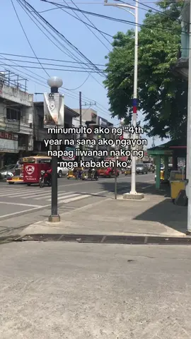 mag fifirst year college palang ako😕 #fyp 