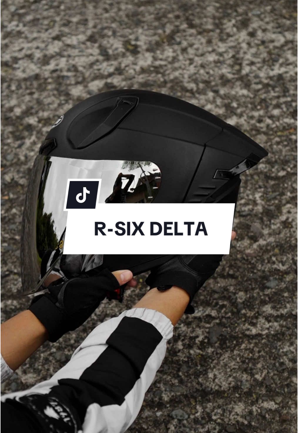 Sudah bisa kalian order di keranjang kuning😍 #belihelm #belihelmsni #helmetloverindonesia #rsixhelmet #rsixofficial #rsixdelta #halfface 