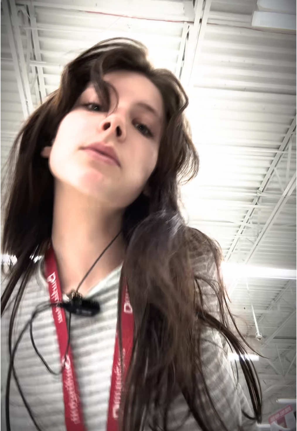 Jealous jealous girl. #lipsync #work #fypシ #foryoupage #dance #lanadelrey #retail