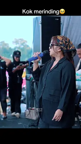 Satrio terate - rindi safira  #admajamusic #beranda #dangdut #satrioterate #psht #fyppppppppppppppppppppppp @Rindi safira official @mas'geotreex @Cak_Sunu Keb @AdjieWinsa @Admaja tarantula @ardian @ardilead86 @Agus winar @ADMAJA GENK @aditjaya pictures  