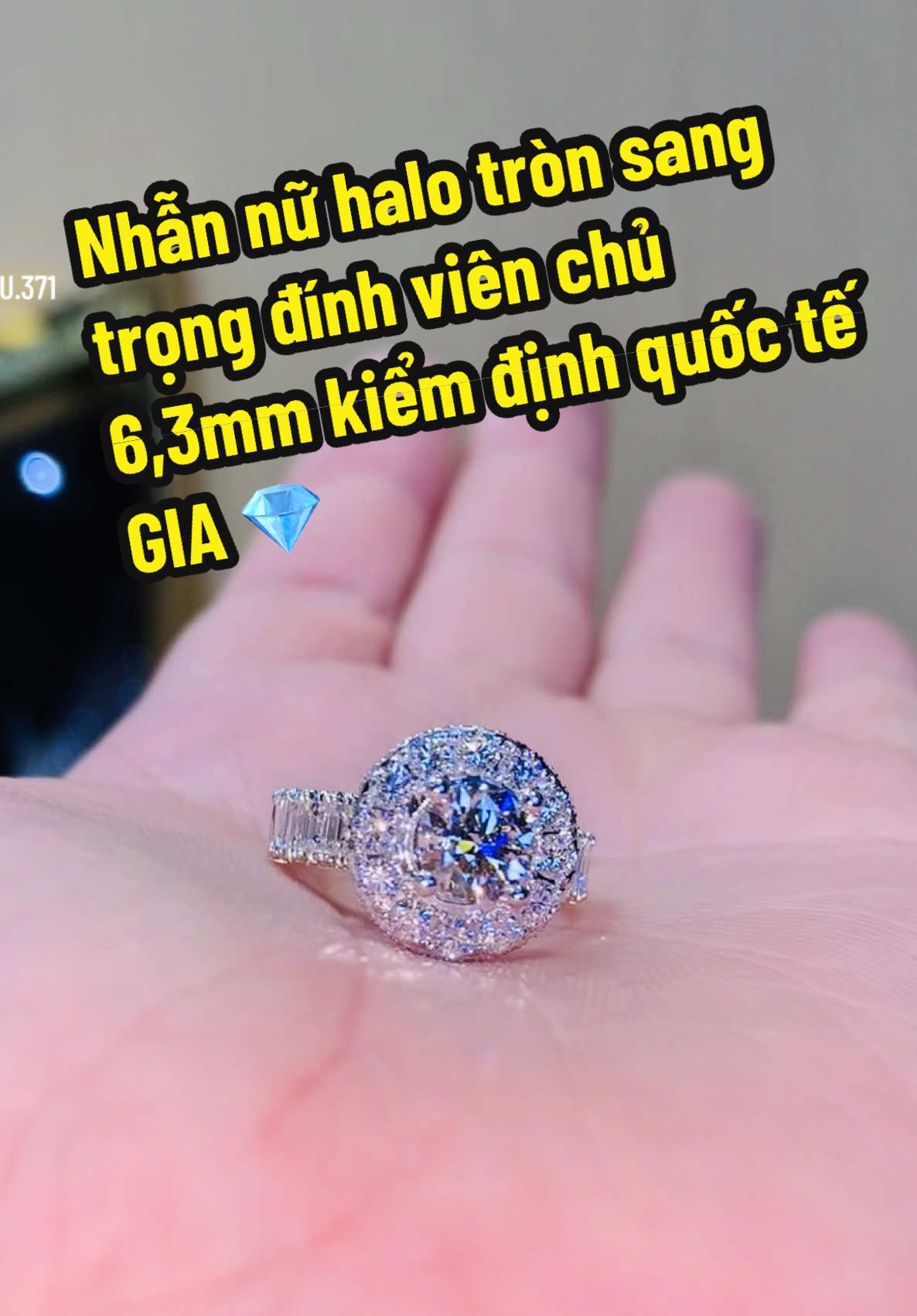 Nhẫn nữ halo tròn sang trọng đính viên chủ 6,3mm kiểm định quốc tế GIA 💎 #tamluxury #diamond #jewelry #gia #xuhuong #nhannu @Tâm Luxury 