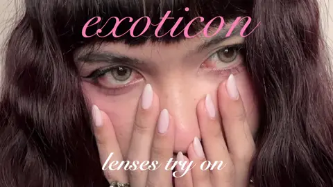 my new fave obsession @Exoticon Official 🦢