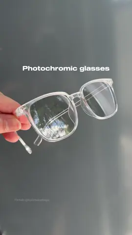 Ganda ng clear frame!  Get it here@Halohaloshops  #photochromiceyeglass #transitionglasses #antiradiationglass #tiktokphilippines 