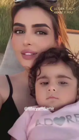 Sheikha Mahra  bont Mohammed hija del emir de Dubai, comparte vacaciones con su hija Mahra bint Mana#fazzafans #sheikhamahra #princessdubai #dubai #almaktoum #fyp #tikttoklatam 