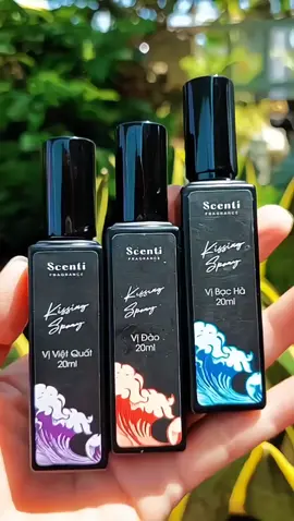 Xịt thơm miệng vị trái cây #xitthommieng #xitthommiengscenti #kissingspray #xitkhumuihoimieng #khumuihoimieng #vongoc2410 