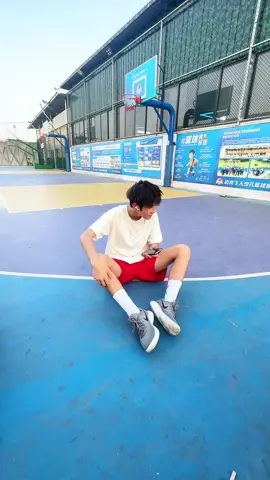 我曾将青春翻涌成他#basketball🏀 #boy #cute #sohandsome #student #15 #中学生 #sports