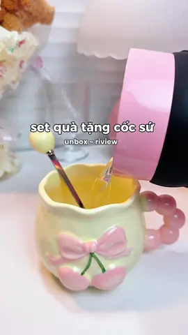 Set quà tặng cốc sứ xinh iu dành tặng cho người iu ,bạn bè ,thầy cô ,...🎁🧸#setquacocsu #quatangnguoiyeu #penguin #viral #xuhuong #muataitiktok #decor #thinhhanh #unboxing #riview #dieulinhriviu 
