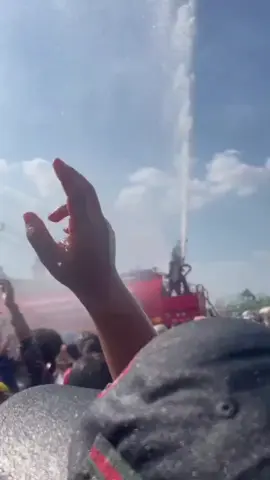 ลำทับปีนี้จะสุดมั้ยน่ะ🔫🤪 #สงกรานต์2025💦 #ฟีดหน่อย 