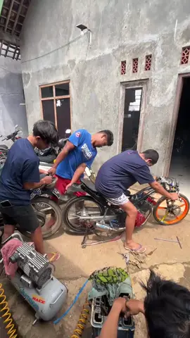 semangat anak desa rejeki luar negri🙏🙏                                              @DOS MUFFLER GALLERY @D.O.S MUFFLER KULONPROGO @tama @balap liar madiun 