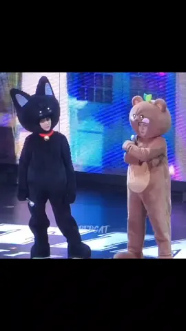 Woojjong of the day 💥💢😾👊 #wooyoung #우영 #jongho #종호 #woojjong #maknaeontop #maknaeline #ateez #에이티즈 @ateez_official_ 