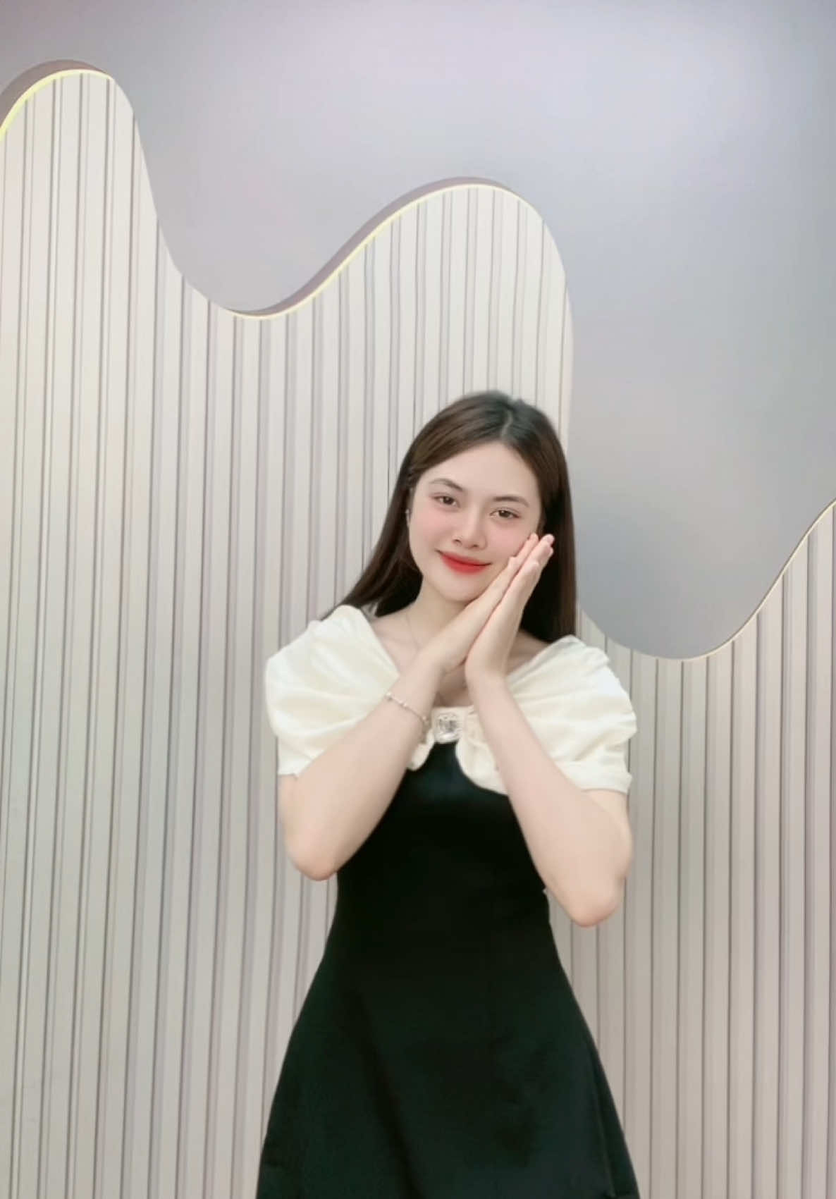 Tín hiệu này đã phát ra  Có điều gì giữa chúng ta ✨✨✨