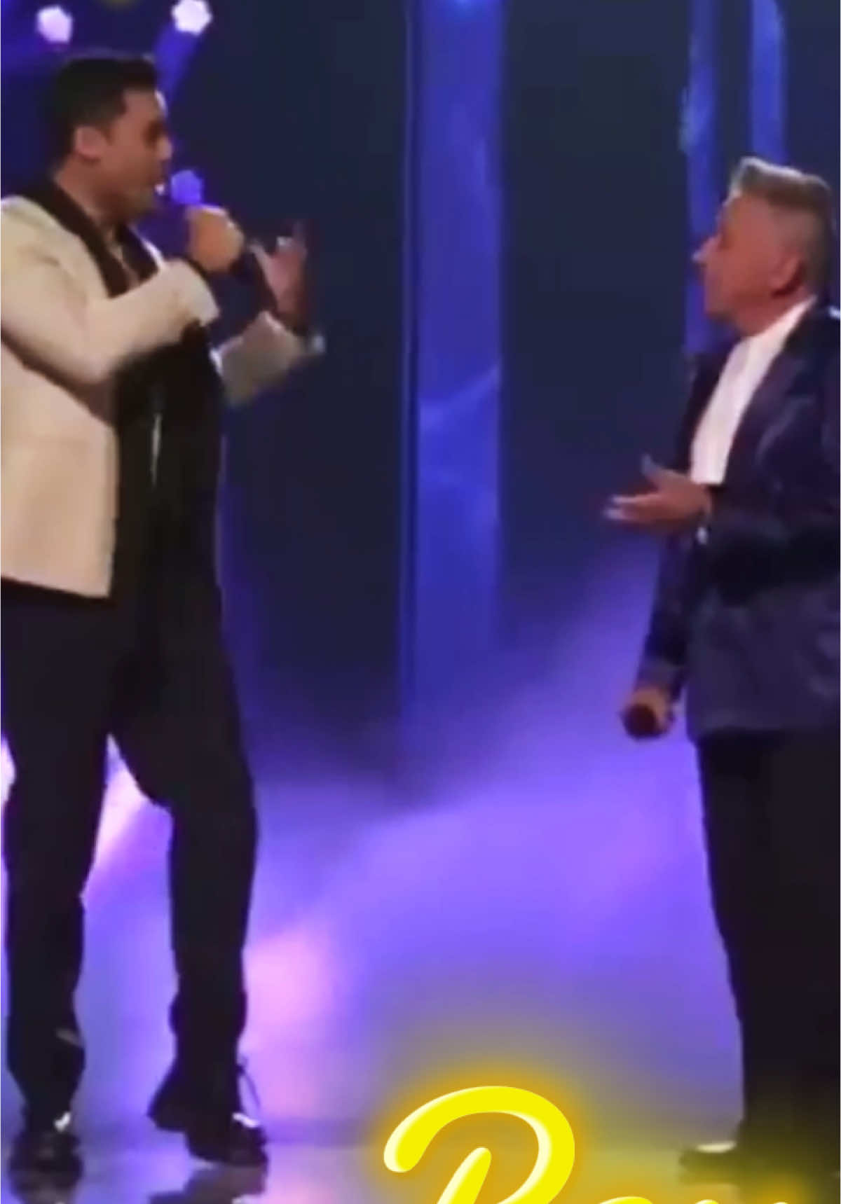 #carlosrivera #ricardomontaner #dueto #artista #musica #cantante #celebridad #cancion #canta #arte #envivo #live #endirecto #latinos #balada #romantica #mexicano #venezolano